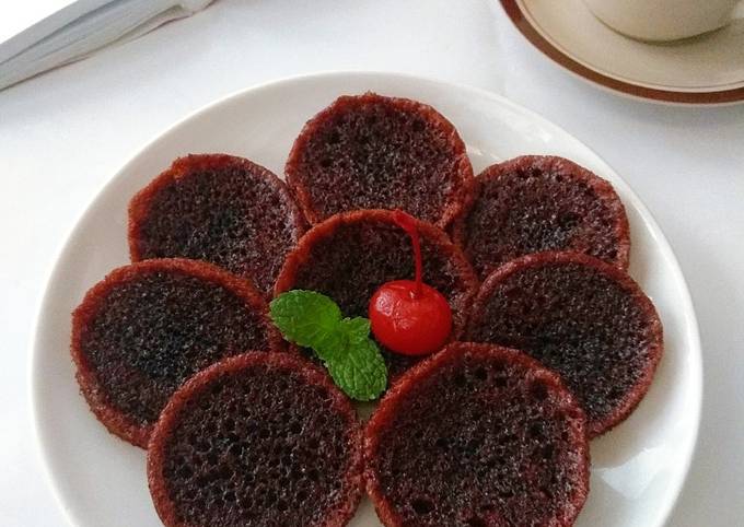 Bagaimana Menyiapkan Bolu Karamel / Kue Sarang Semut Anti Gagal