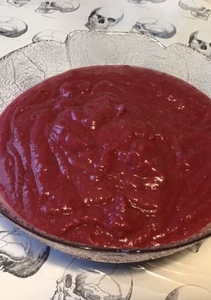 Une photo de Compote de pêches de vigne aux noix et vanille