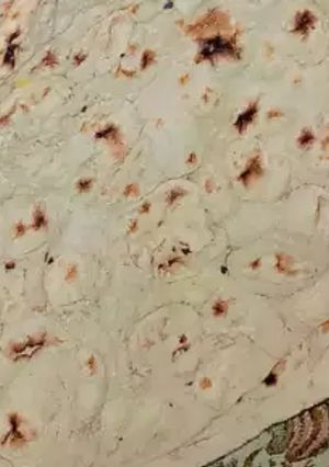 A picture of Tandori roti.