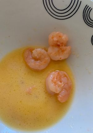 Una foto de Camarón salteado