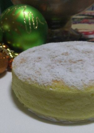 A picture of Easy Souffle Cheesecake.
