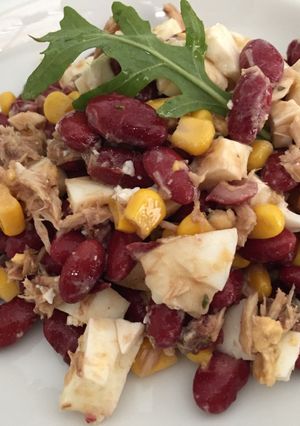 Foto principal de Ensalada de alubias fácil