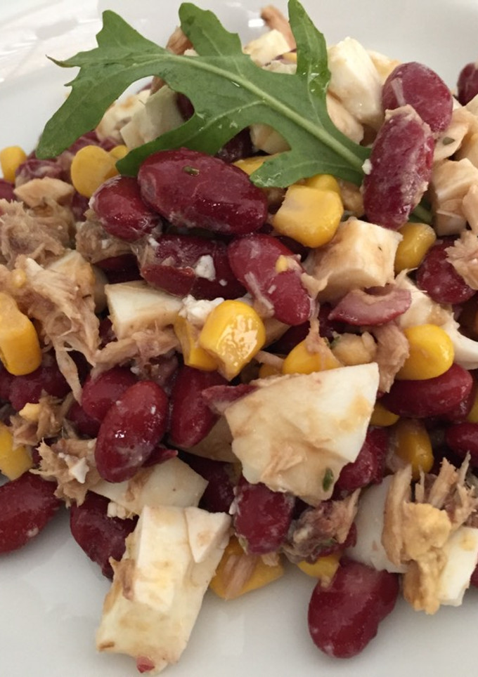 Una foto de Ensalada de alubias fácil
