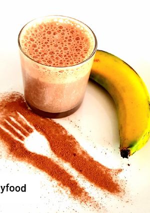 Foto principal de Batido de leche desnatada, plátano y canela 🥛🍌🍌