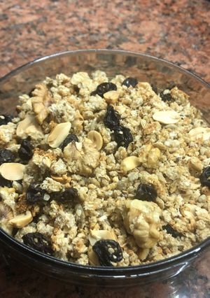 Una foto de Granola Saludable 🥣🥜🥄🍯