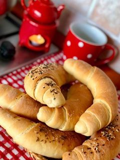 Békebeli Kiflik #aranykoteny23 recept fotója