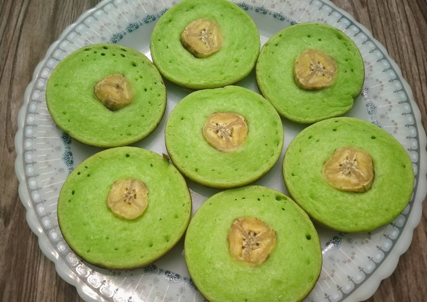 Kue Lumpur nasi (olahan nasi sisa)