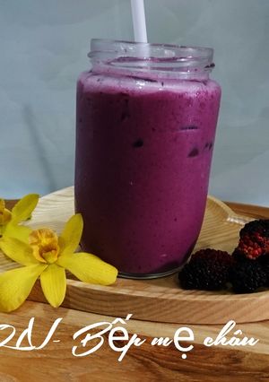 Hình của món Sinh tố dâu tằm.