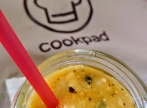 Una foto de Smoothie de Parchita (maracuyá) y mango