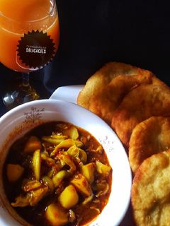 Pateera d miyar kabeji da dankali ainihin hoton girkin