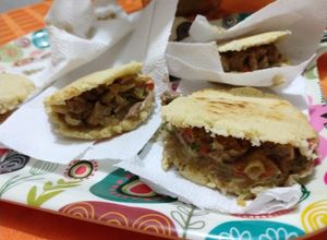 Foto principal de Arepas rellenas de carne ♥️