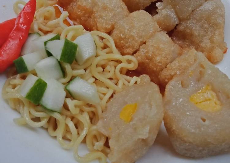 9 Resep: Pempek Ayam + Kuah Cuko Homemade Anti Gagal!