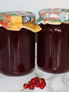 Piros ribizli szörp tartósító nélkül recept fotója