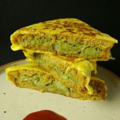 A picture of Stuffed Bread Omelette Sandwich.