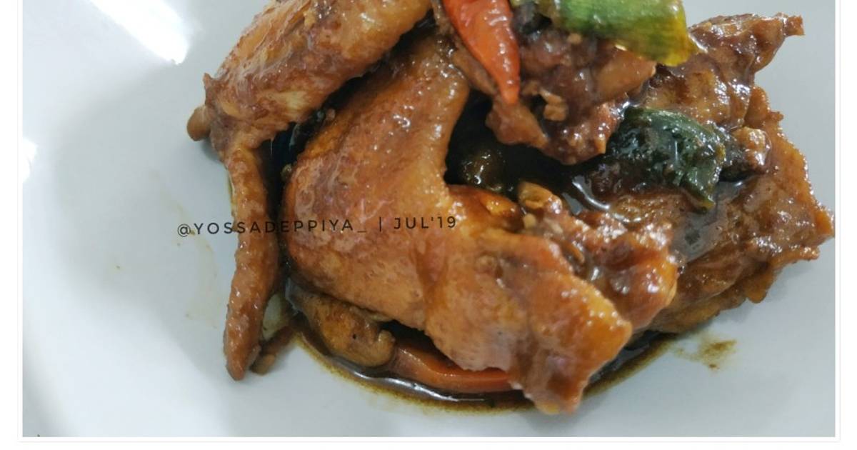 Resep Semur Ayam Tahu oleh Yossa Deppiya - Cookpad