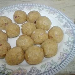 A picture of Koftay.