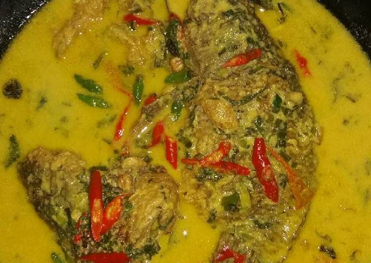 Resep Ikan mas lancang kuning yang simpel