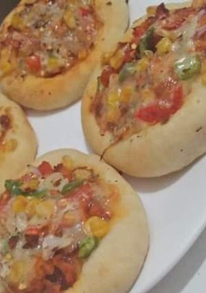 A picture of Mini tandori pizza.
