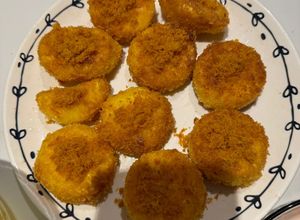 Hình của món Đậu hũ trứng non chiên giòn.