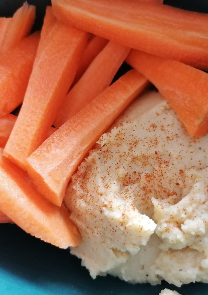 Una foto de Hummus de garbanzos