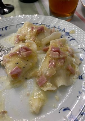 Una foto de Varenekes / pierogis 🇺🇦