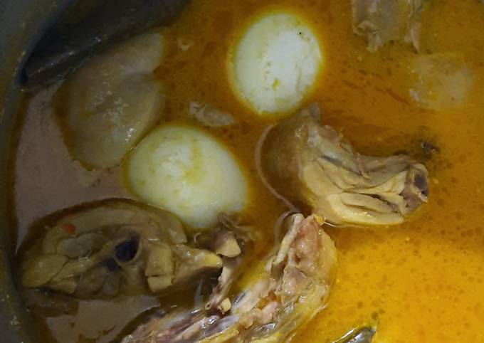 Resep Opor Ayam dan Telur, Menggugah Selera