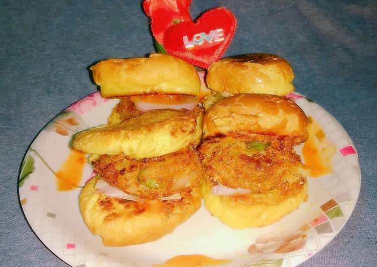 Aalu tikki burger