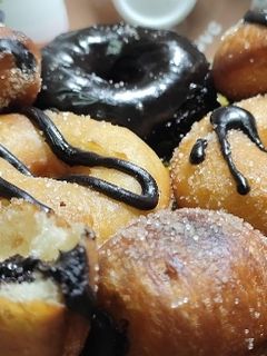 صورة لوصفة دونات بسيطه وروعه