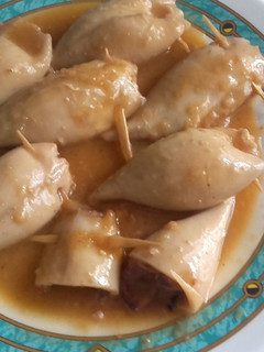 Una foto de Chipirones rellenos