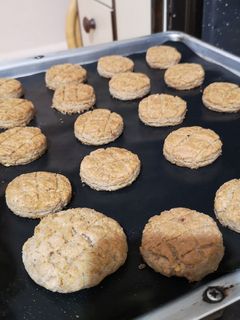 Mindenmentes tepertős pogácsa recept fotója