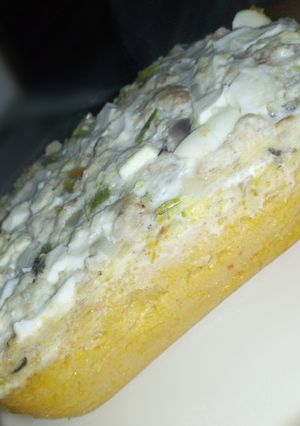 A picture of Moi-moi.