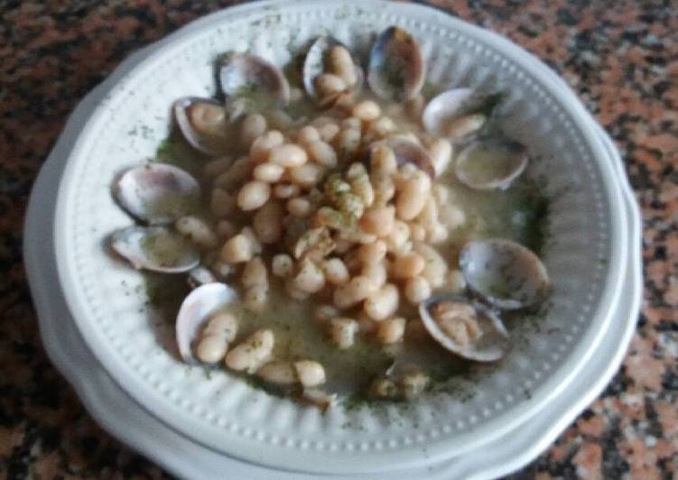 Alubias con almejas