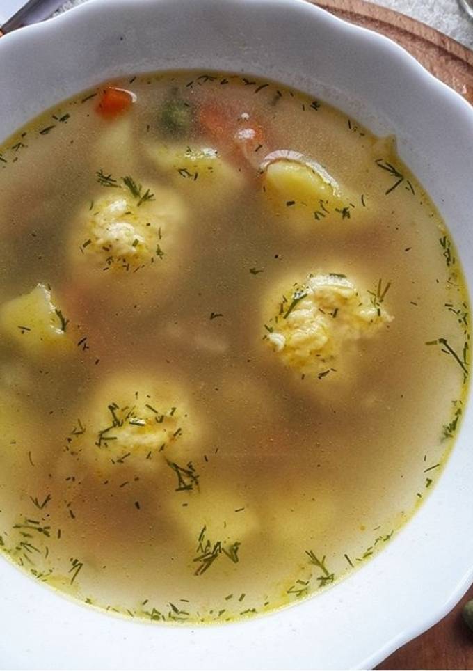 Смачний СУП З ГОРОШКОМ ТА СИРНИМИ КУЛЬКАМИ
