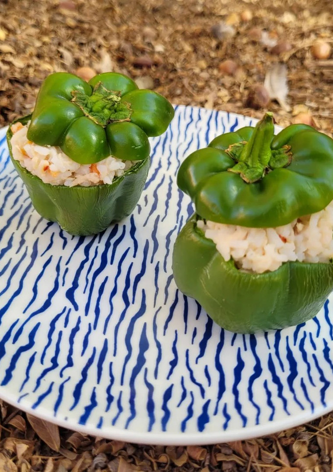 Una foto de Morrones rellenos!!