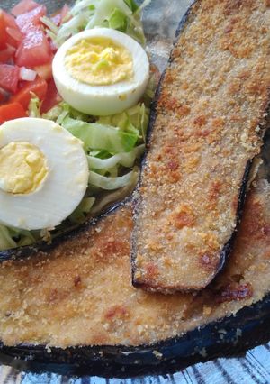 Una foto de Milanesas de berenjenas🍆