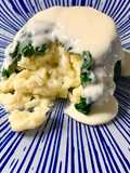 SFORMATINO A SORPRESA, SPINACI, SPÄTZLE E FONDUTA AL PARMIGIANO