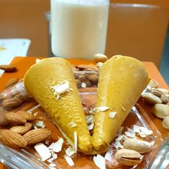 A picture of Dry fruit kulfi.
