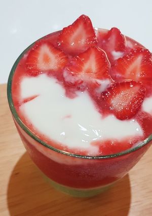 รูปของ สตรอว์เบอร์รีปั่นโยเกิร์ต no sugar added