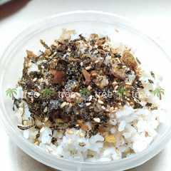 Furikake (taburan) ikan homemade 🐟 রেসিপির প্রধান ছবি
