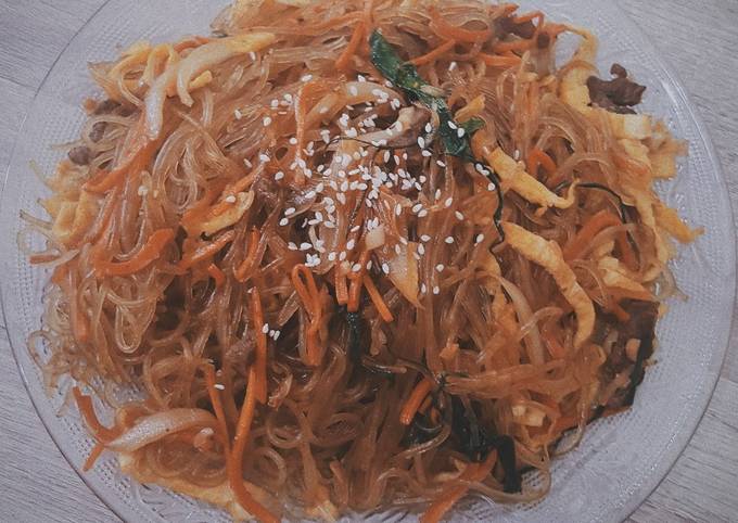 Bihun Goreng Korea Simpel (Japchae)