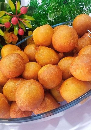 A picture of Nigerian Party Puffpuff.