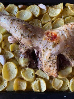Una foto de Paletilla de cordero tres cortes 'Sabor Cookpad'