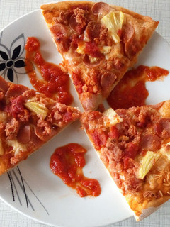 A picture of Sausage(Smokies pizza).