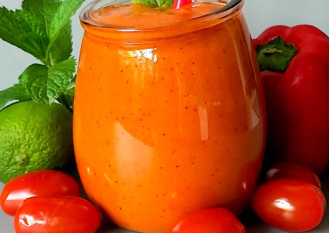 Recipe of Any-night-of-the-week Gaspacho de tomates et poivrons grillés