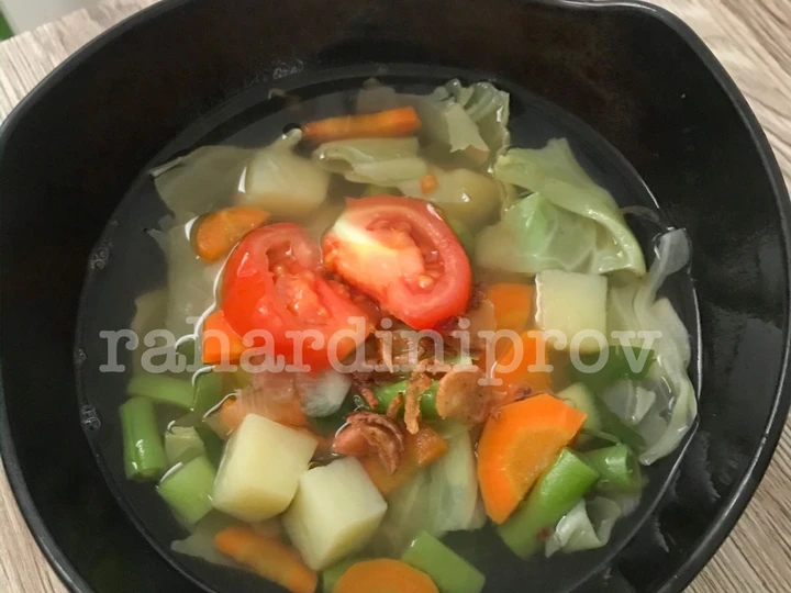 Langkah Mudah untuk Menyiapkan Resep Sayur Sop Warna Warni yang Enak Banget Anti Ribet, Bikin Ngiler