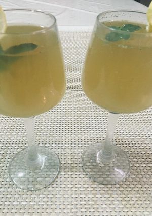 A picture of Sugar cane juice.