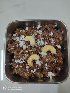 ராகி சேமியா புட்டு (Ragi semiya puttu recipe in tamil) செய்முறை முக்கிய புகைப்படம்
