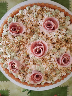 Foto di Crostata salata con mortadella