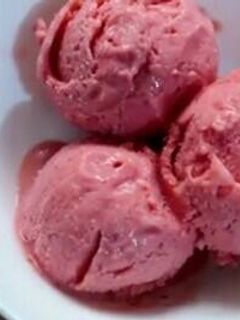صورة لوصفة ايس كريم فراوله 🍓