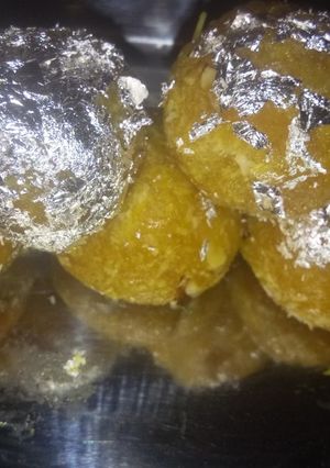 A picture of Mango ladoo.